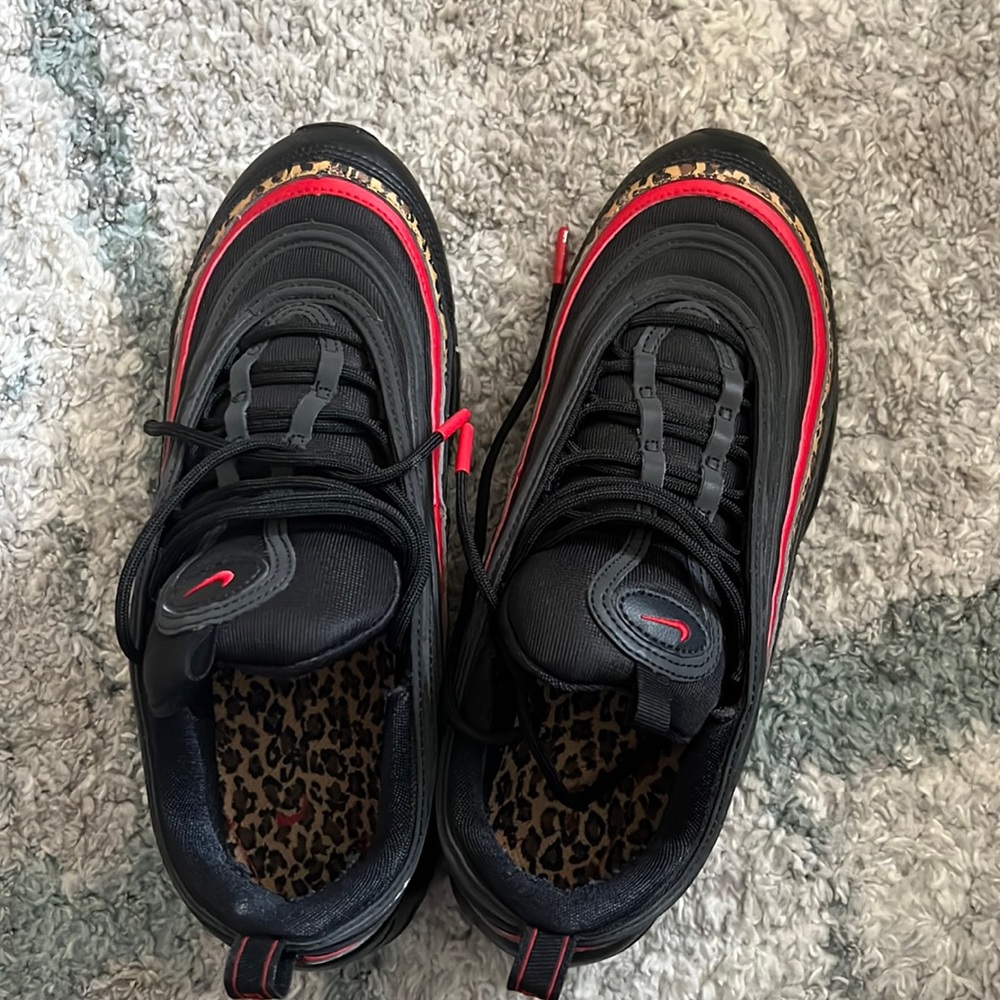 Nike Air Max black, size 9